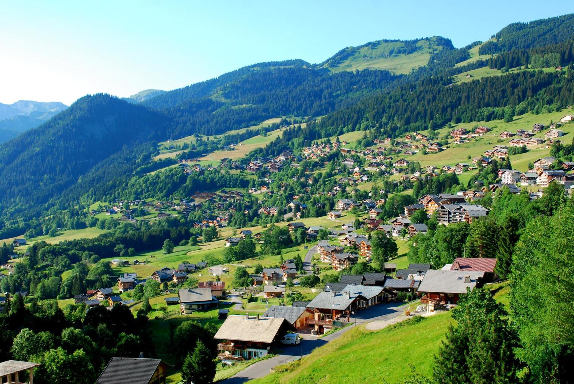 Le Roitelet Hotell Châtel Exteriör bild