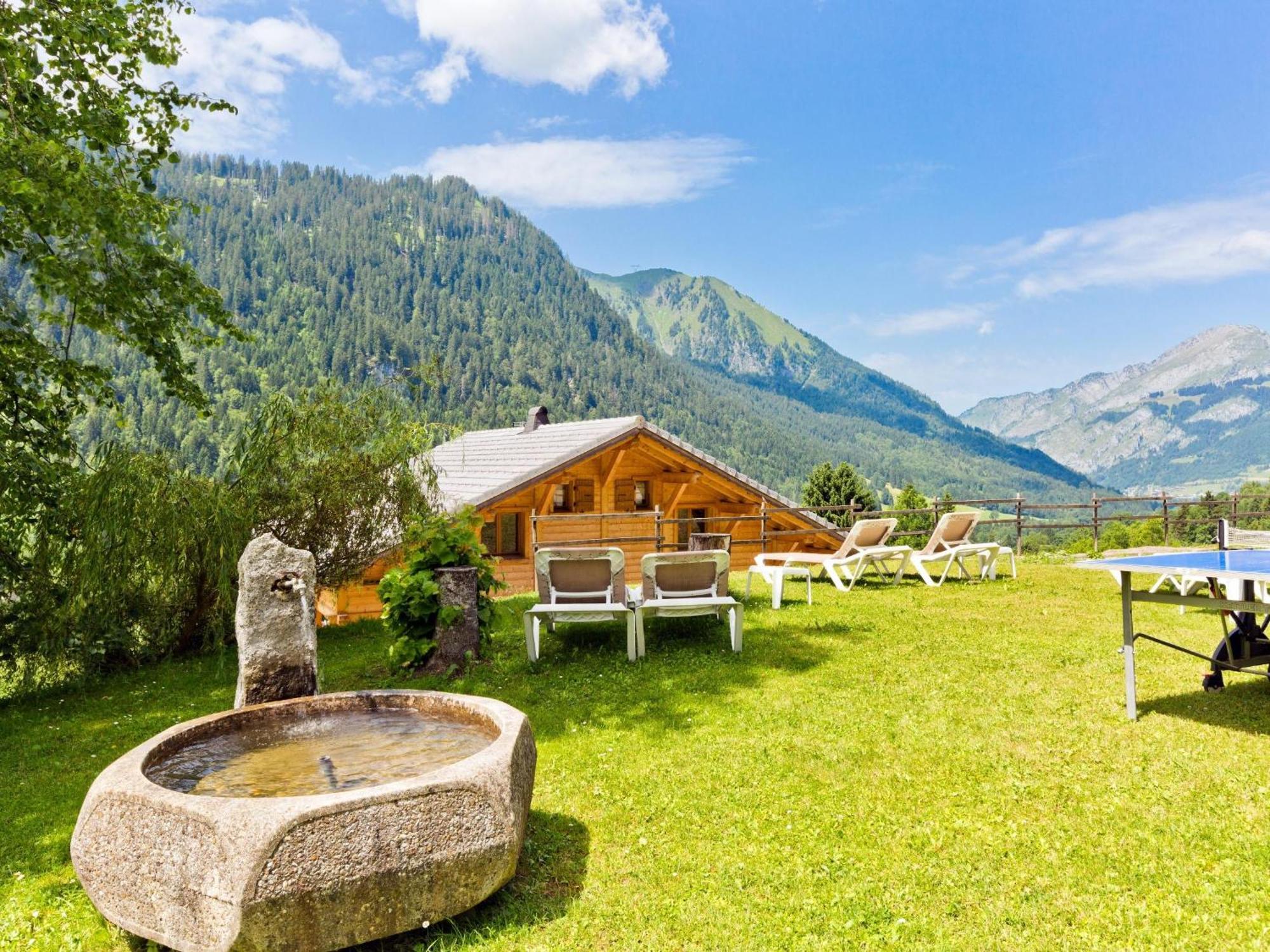 Le Roitelet Hotell Châtel Exteriör bild