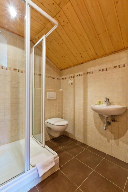 Le Roitelet Hotell Châtel Exteriör bild