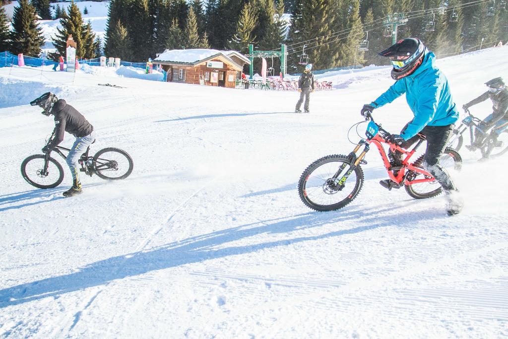 Le Roitelet Hotell Châtel Exteriör bild